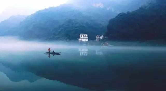 小猫钓鱼游戏龙王版有船